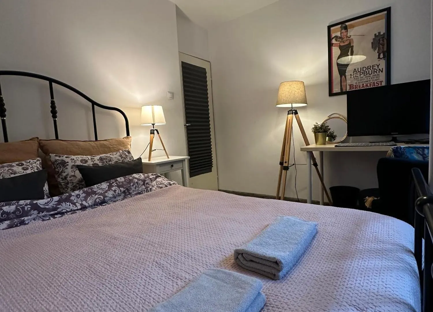 Homestay Pokoj Z Parkingiem 20 Minut Piechota Od Rynku Glownego I Dworca Glownego Krakow Poland